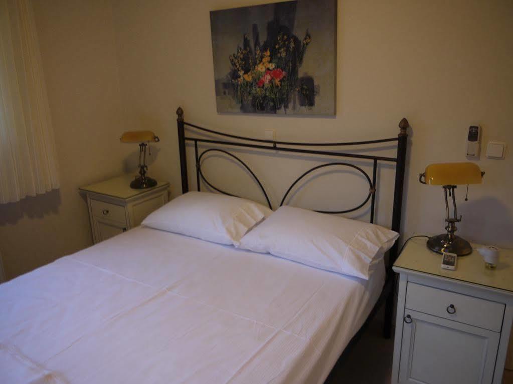 Portela Apartments Kampoula ケラトカンボス エクステリア 写真